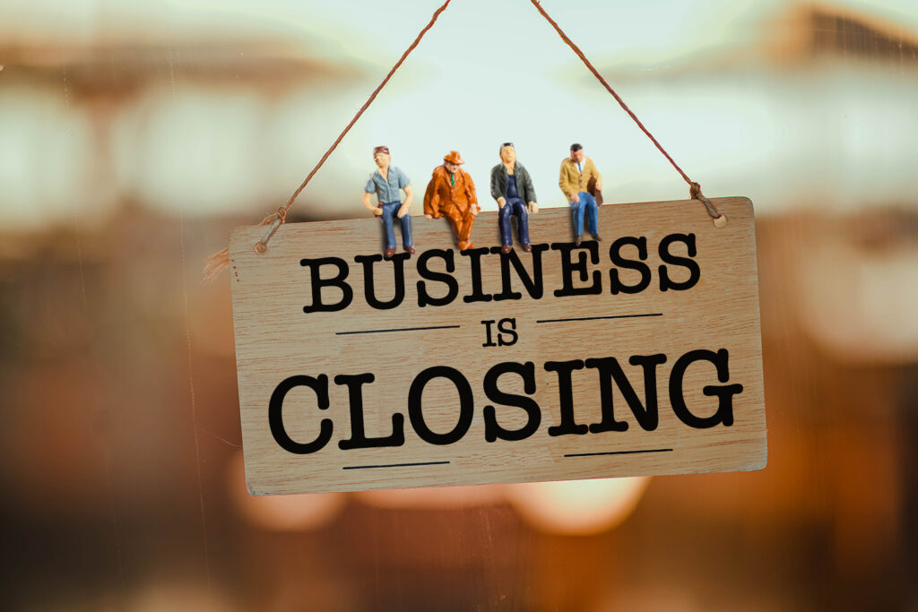 Bangkok expats Business closing down